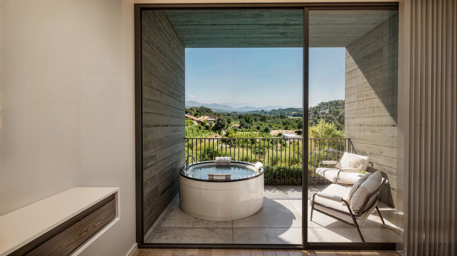 Vale Ribas window